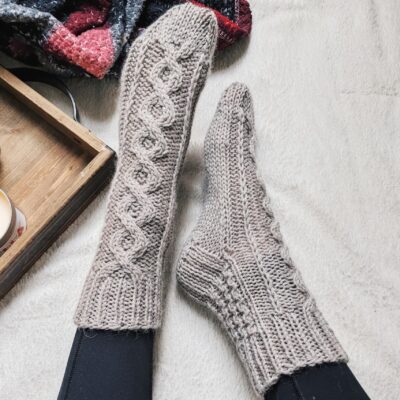 Cream Cabin Socks Knitting Pattern